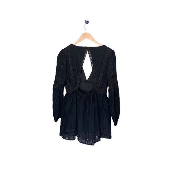 Vici‎ Black Long Sleeve V-Neck Open Back Dress - Picture 3 of 7
